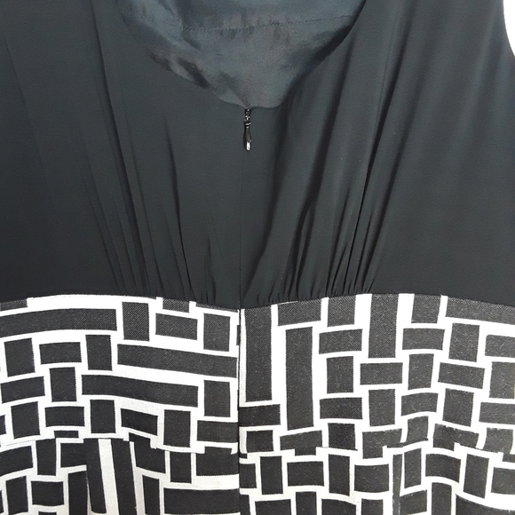 Trina Turk Geometric Sheath Dress - Picture 5 of 7